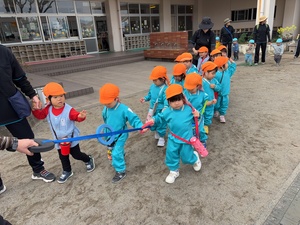 ばら組　遠足出発