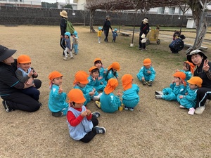 保育部ばら　遠足公園２